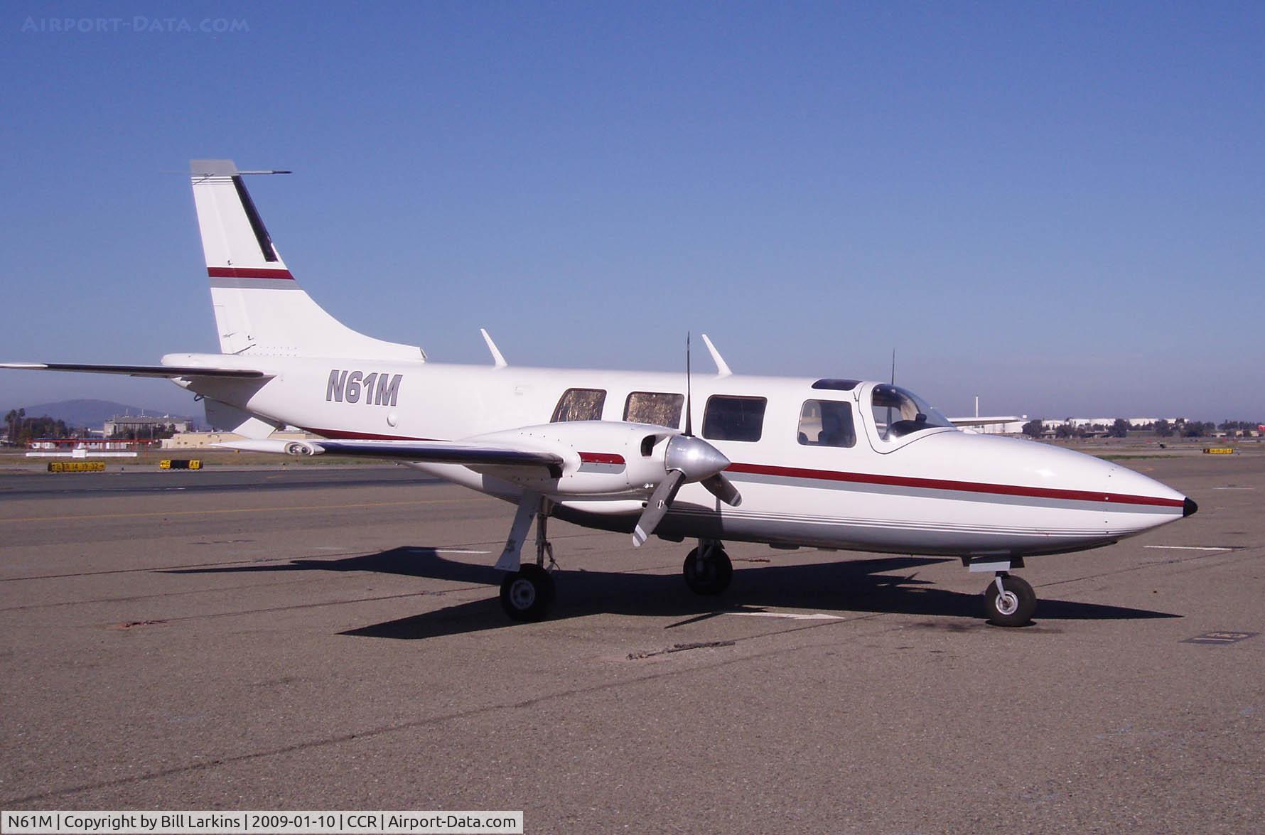 N61M, 1977 Smith Aerostar 601P C/N 61P-0414-148, Visitor