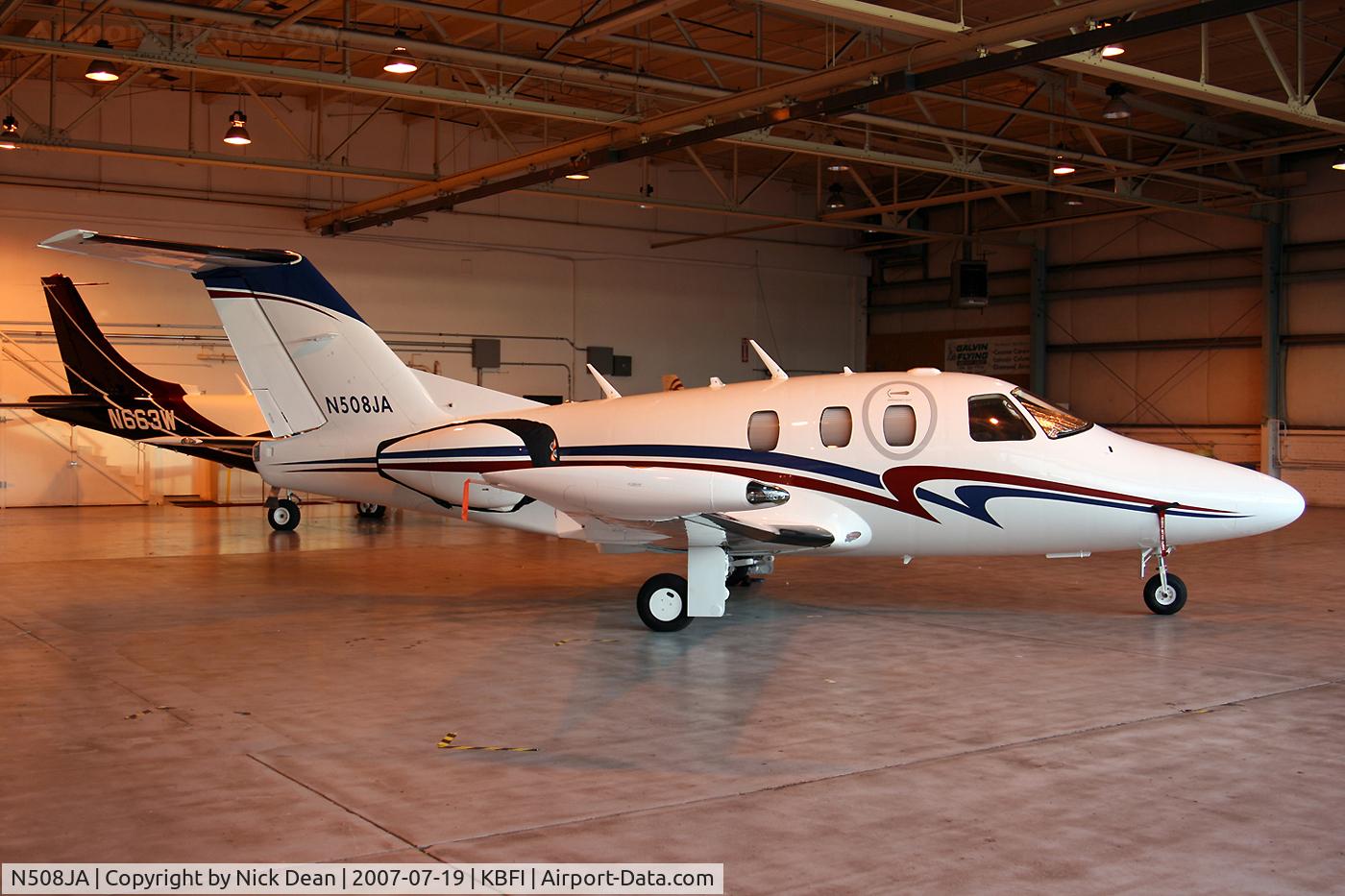 N508JA, 2006 Eclipse Aviation Corp EA500 C/N 000001, KBFI