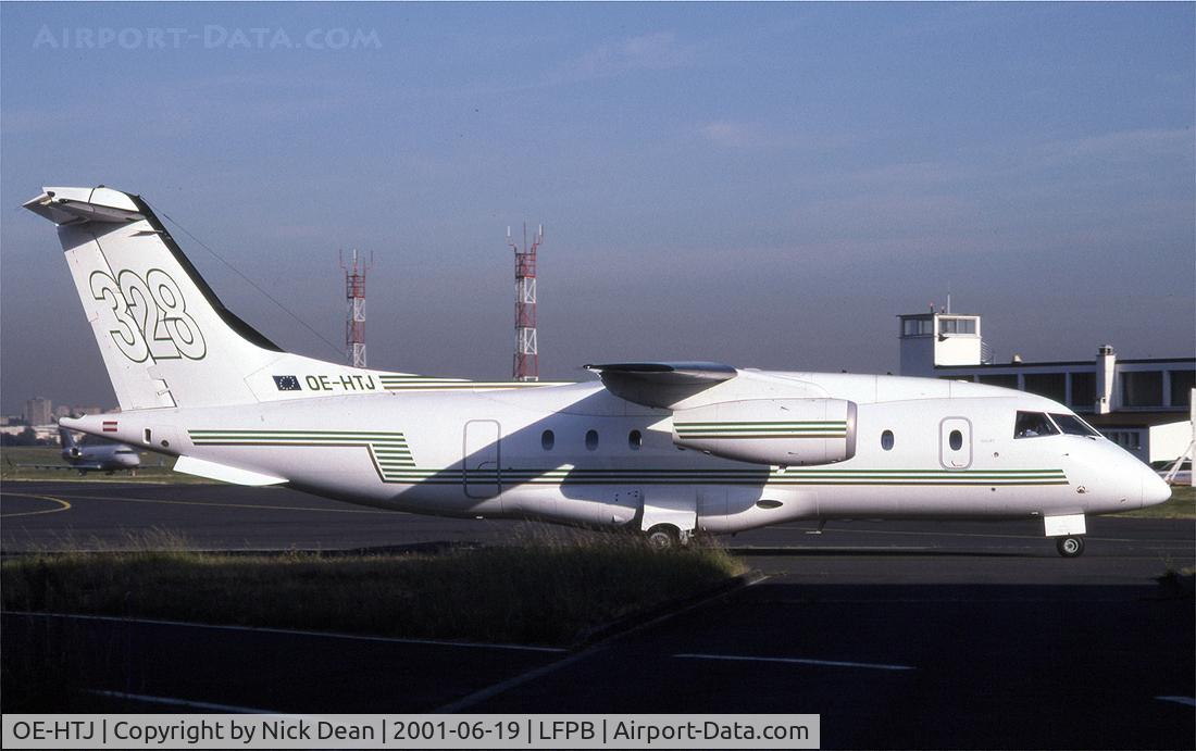 OE-HTJ, 1999 Fairchild Dornier 328-300 328JET C/N 3114, LFPB Paris Le Bourget