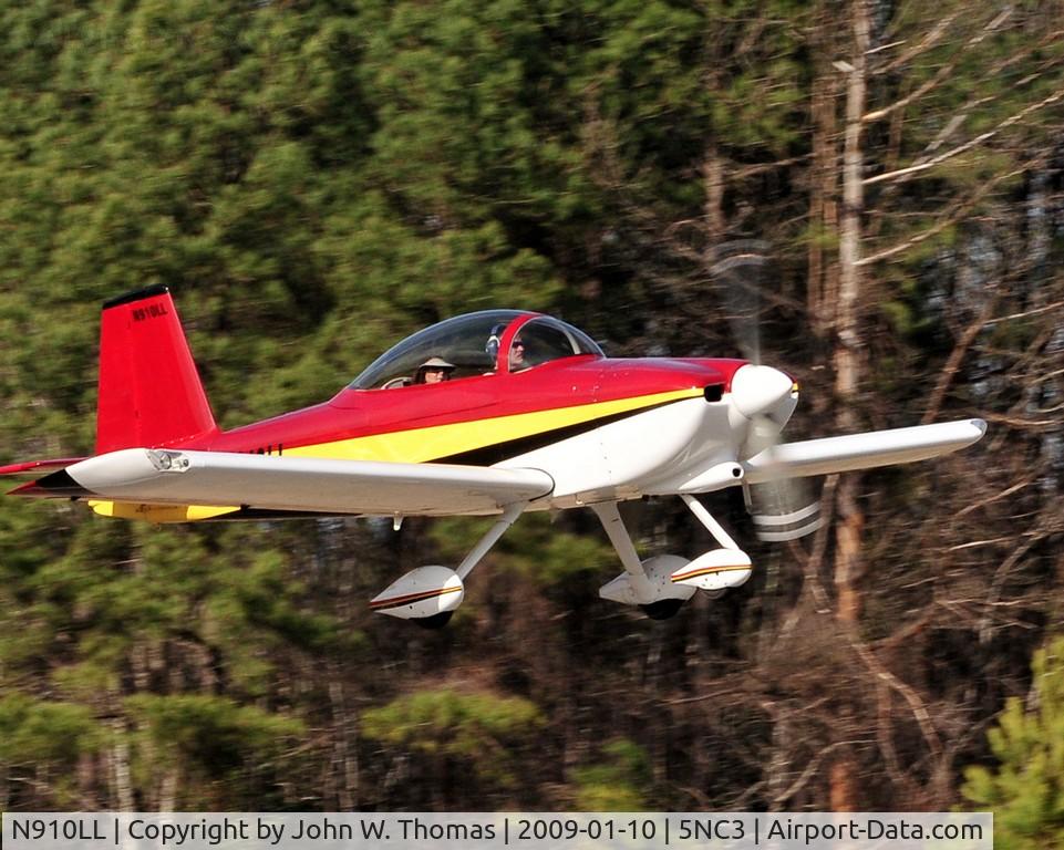 N910LL, Vans RV-8A C/N 80910, Departing runway 13