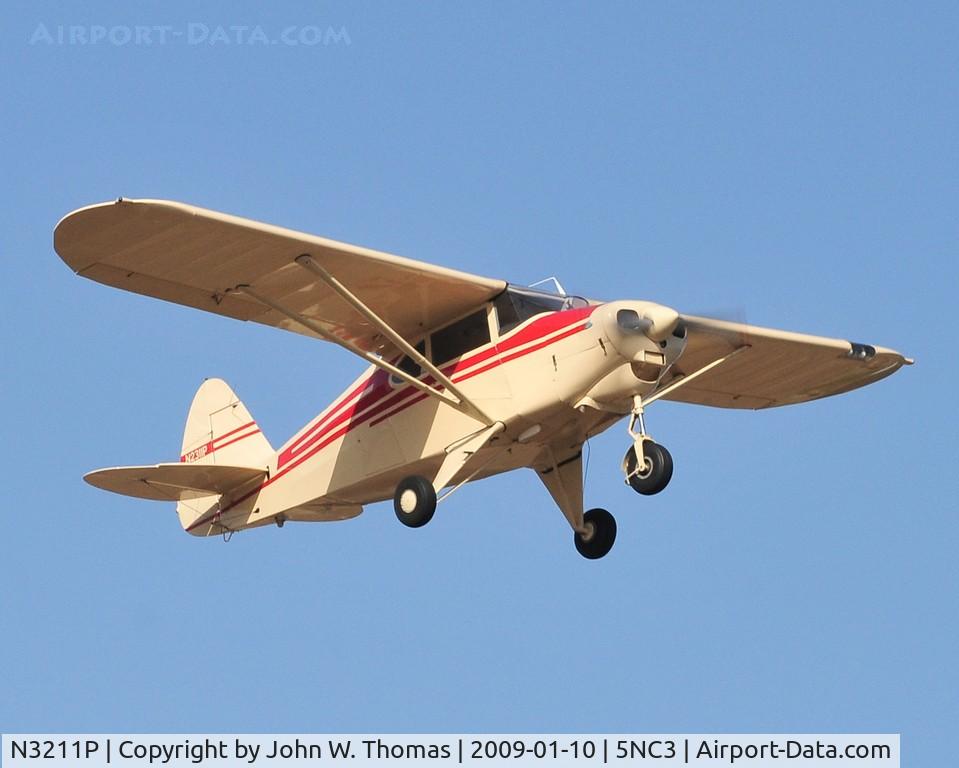 N3211P, 1957 Piper PA-23 C/N 23-1152, Departing runway 13