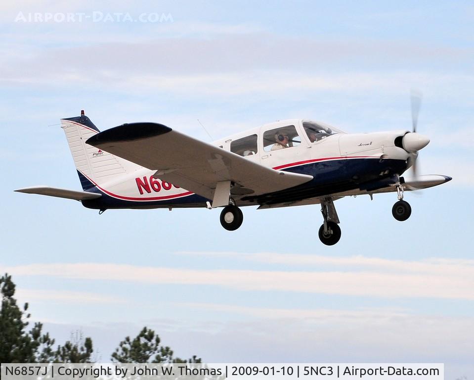 N6857J, 1976 Piper PA-28R-200 C/N 28R7635341, Departing runway 13