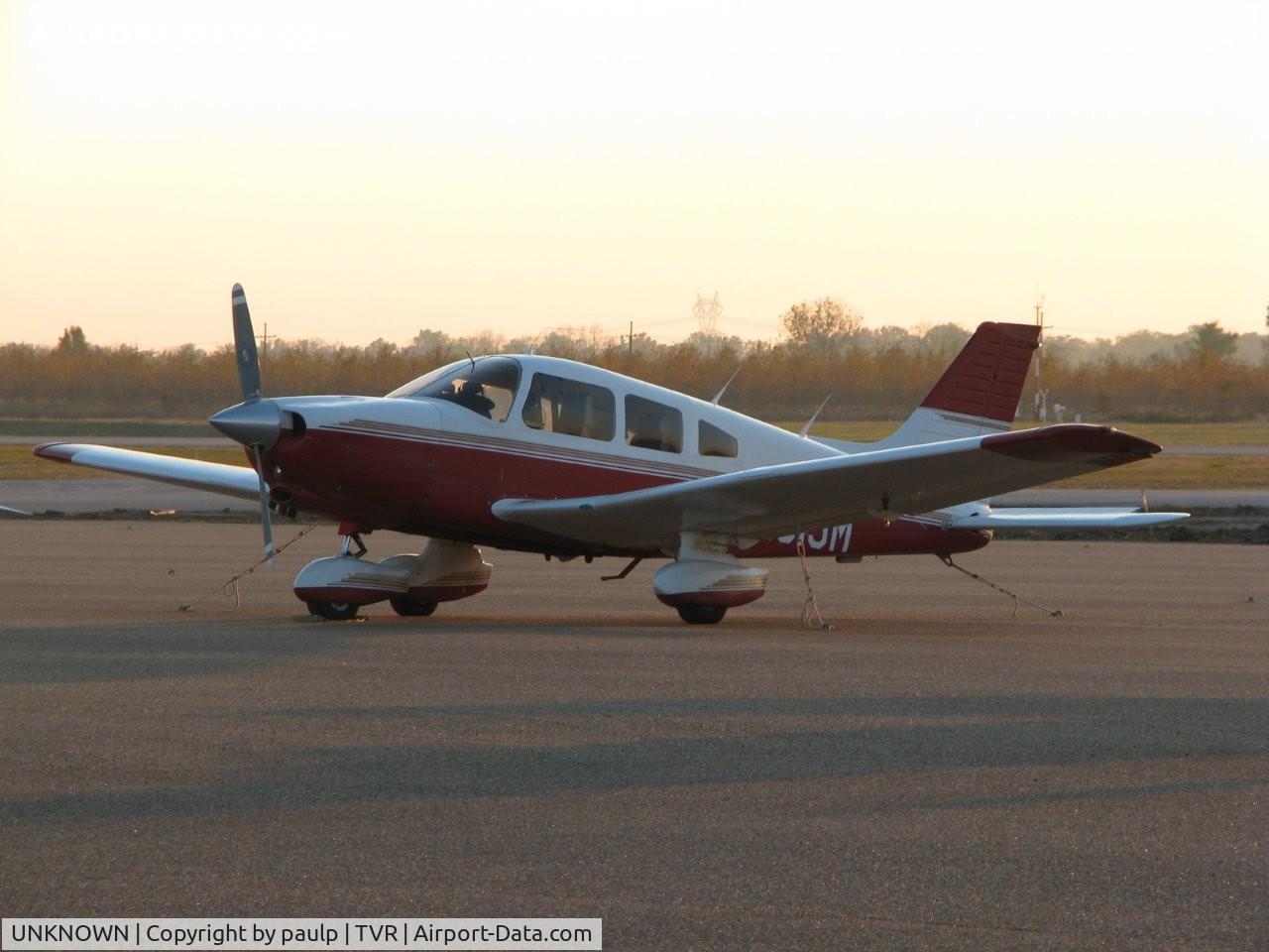 UNKNOWN, Miscellaneous Various C/N unknown, Parked at the Tallulah,LA / Vicksburg,MS airport.