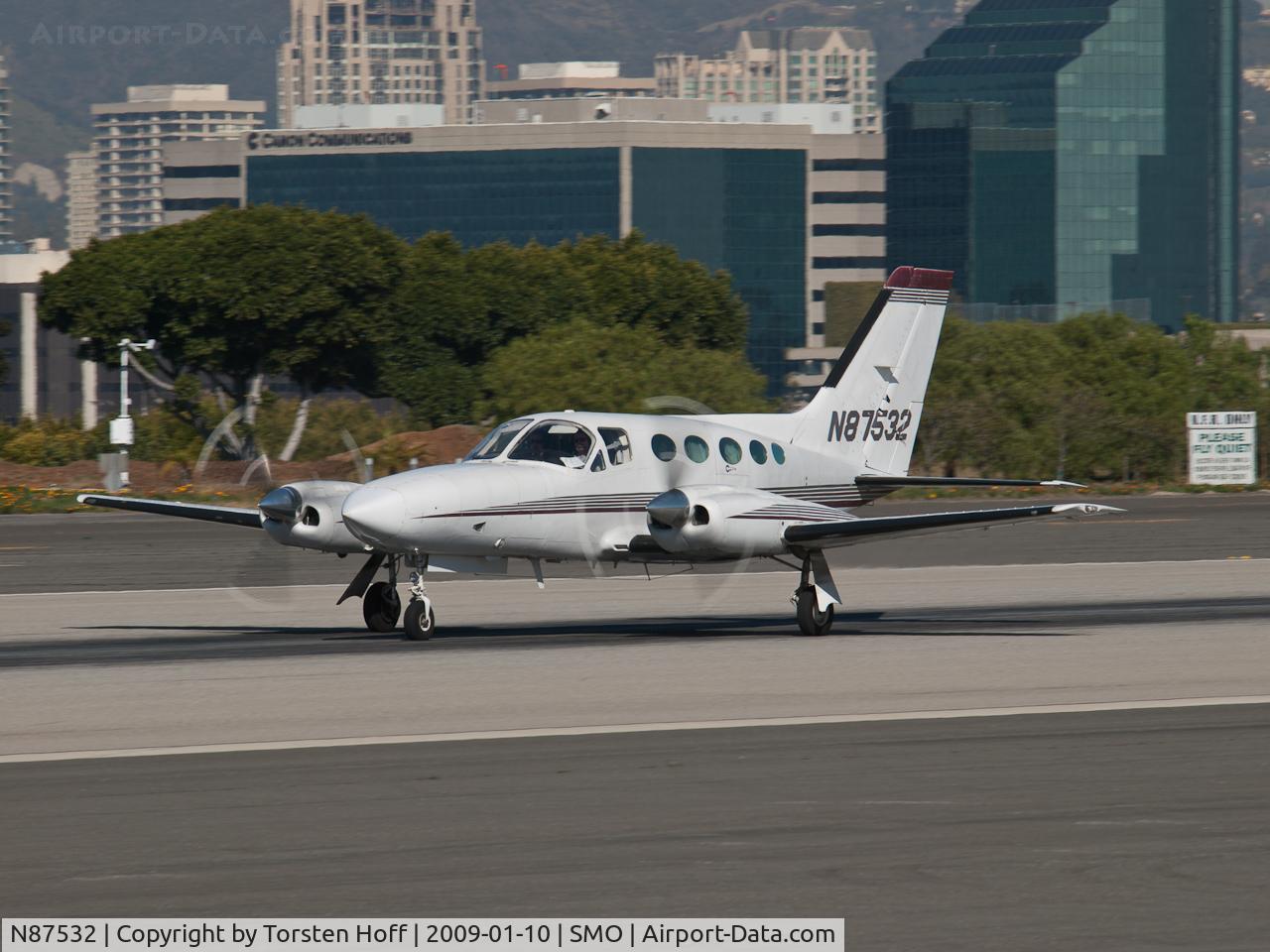 N87532, 1975 Cessna 421C Golden Eagle Golden Eagle C/N 421C0003, N87532 departing from RWY 21