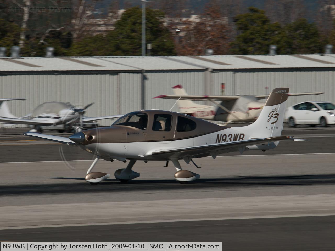 N93WB, 2007 Cirrus SR22 C/N 2772, N93WB departing from RWY 21