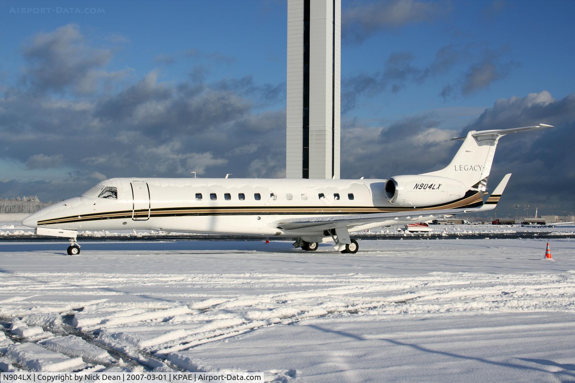 N904LX, 2004 Embraer EMB-135BJ Legacy C/N 145780, KPAE