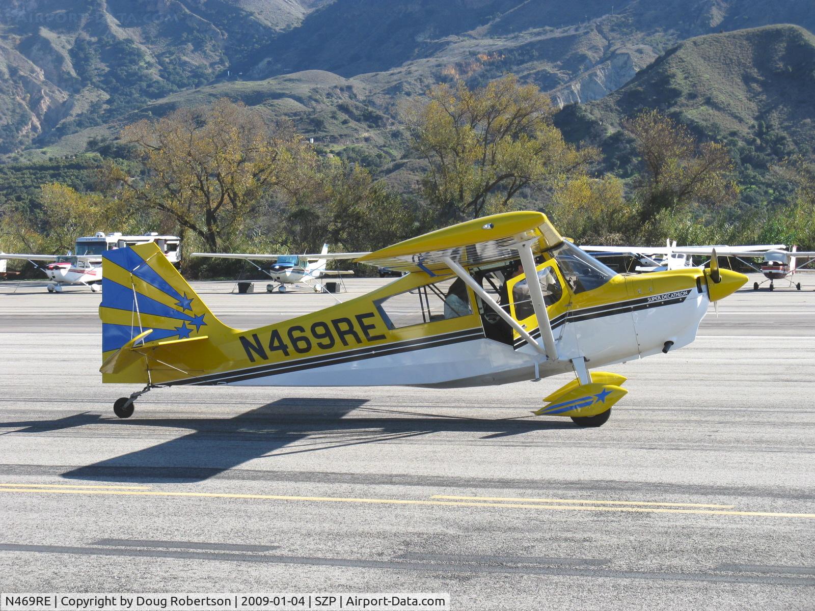 N469RE, 1998 American Champion 8KCAB Super Decathlon C/N 815-98, 1998 American Champion 8KCAB SUPER DECATHLON, Lycoming AEIO-360 180 Hp, taxi