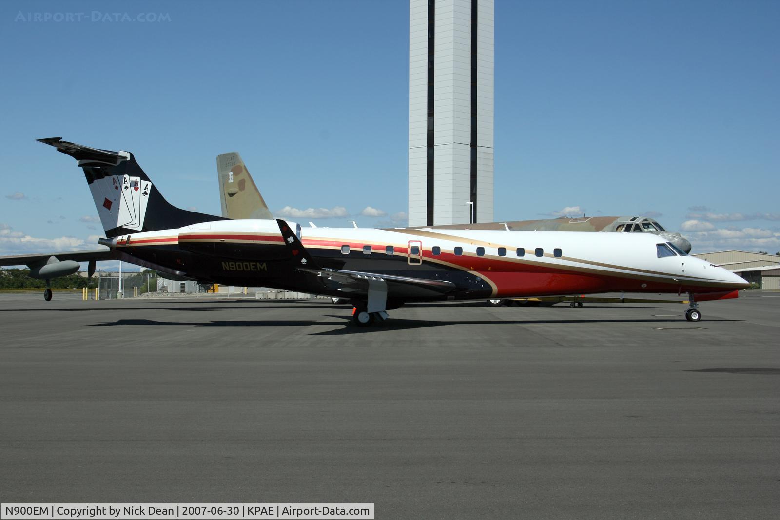 N900EM, 2006 Embraer EMB-135BJ Legacy C/N 14500976, KPAE