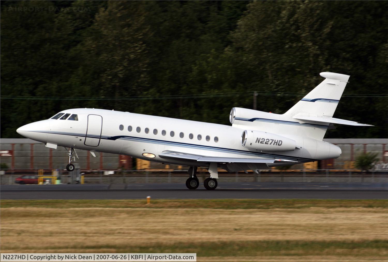 N227HD, 2005 Dassault Falcon 900EX C/N 157, KBFI