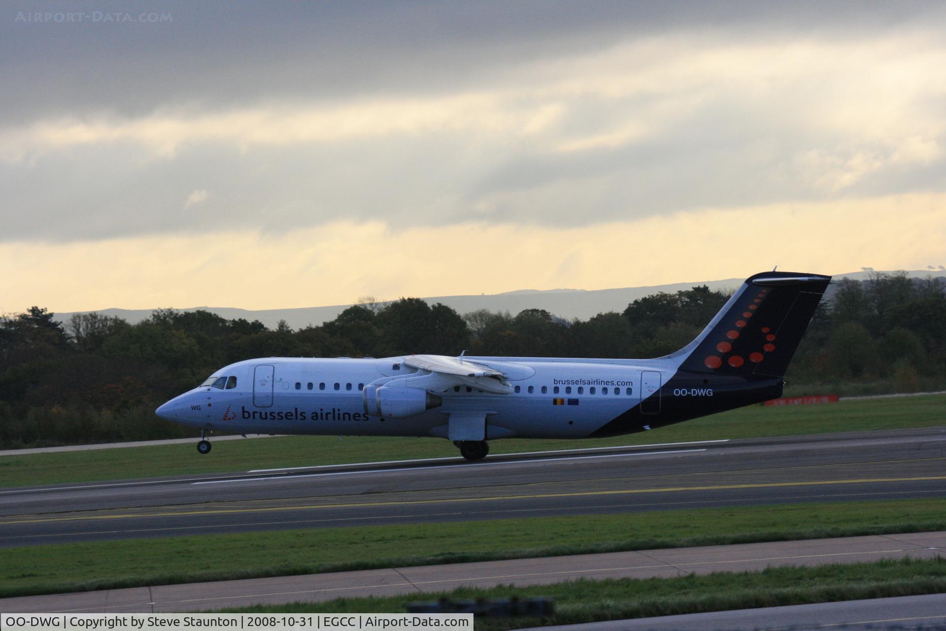 OO-DWG, 1998 British Aerospace Avro 146-RJ100 C/N E3336, Taken at Manchester Airport, October 2008