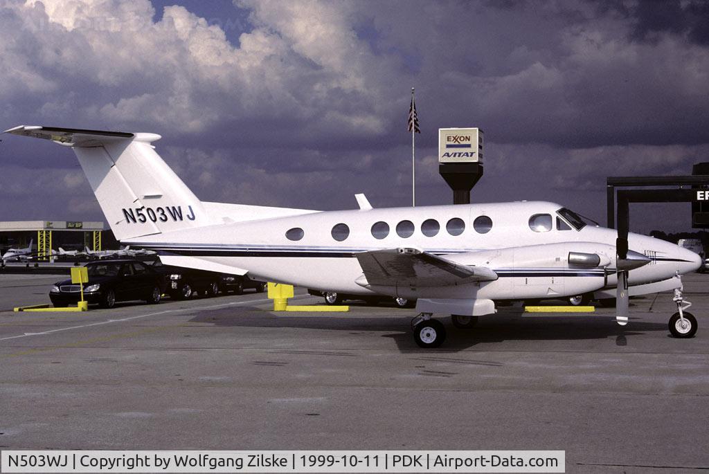 N503WJ, 1979 Beech 200 C/N BB503, visitor