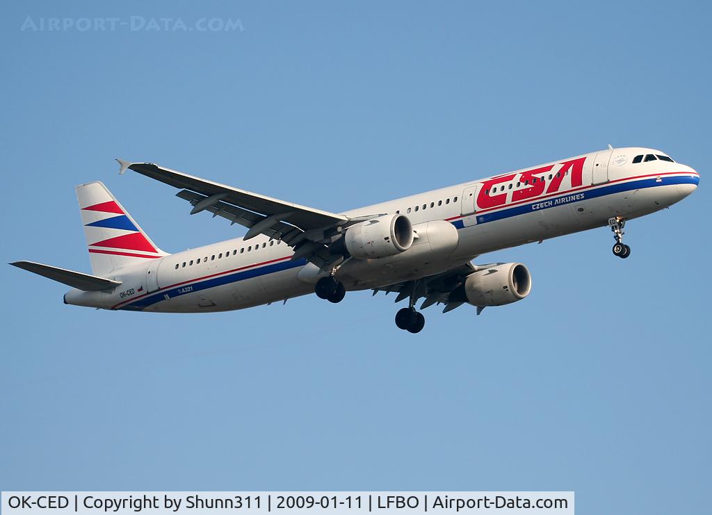 OK-CED, 1997 Airbus A321-211 C/N 684, Landing rwy 14R