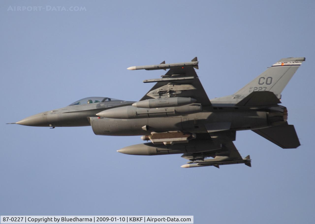 87-0227, 1987 General Dynamics F-16C Fighting Falcon C/N 5C-488, Takeoff Lockheed Martin F-16C Falcon 120th Fighter Squadron at Buckley AFB, CO