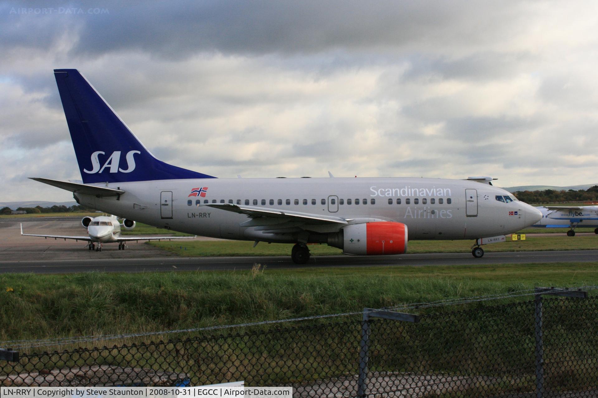LN-RRY, 1998 Boeing 737-683 C/N 28297, Taken at Manchester Airport, October 2008