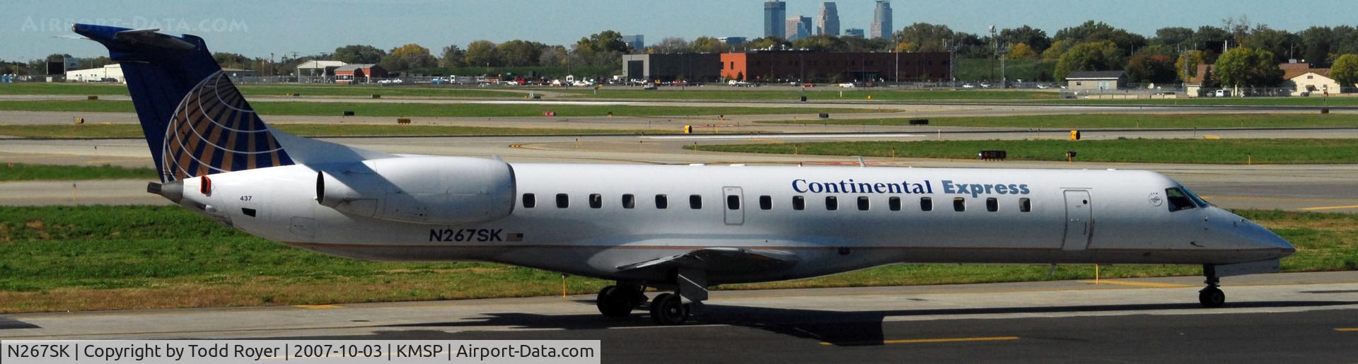 N267SK, 2000 Embraer ERJ-145LR (EMB-145LR) C/N 145268, Taxi for departure