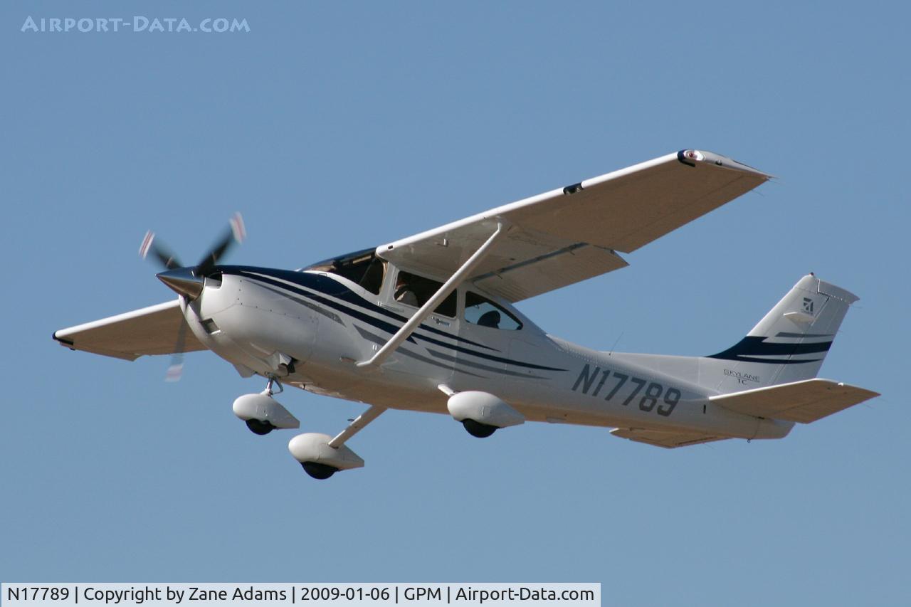 N17789, 2005 Cessna T182T Turbo Skylane C/N T18208427, Departing Grand Prairie Municipal