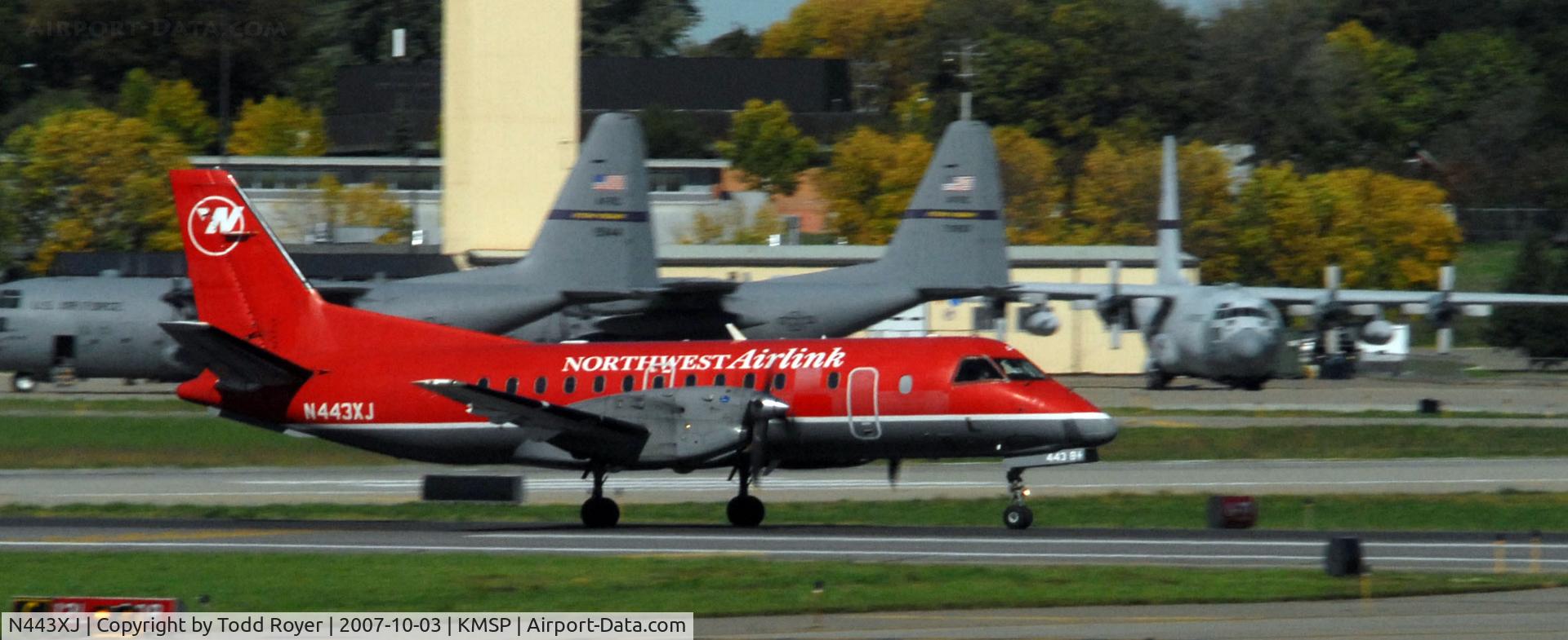 N443XJ, 1998 Saab 340B C/N 340B-443, Departing MSP on 12L