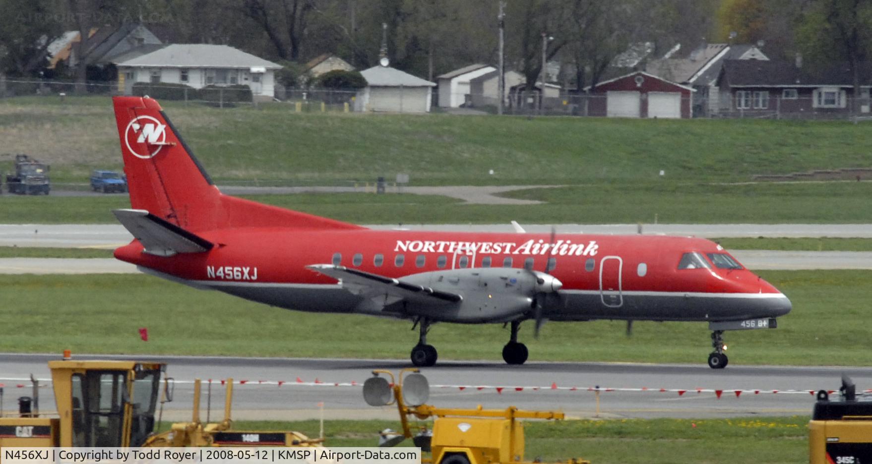 N456XJ, 1998 Saab 340B C/N 340B-456, Departing MSP on 12L