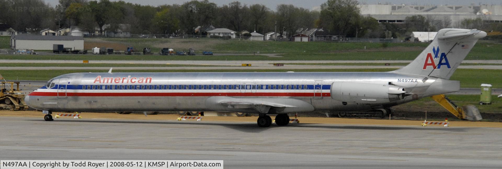 N497AA, 1989 McDonnell Douglas MD-82 (DC-9-82) C/N 49735, Taxi for departure