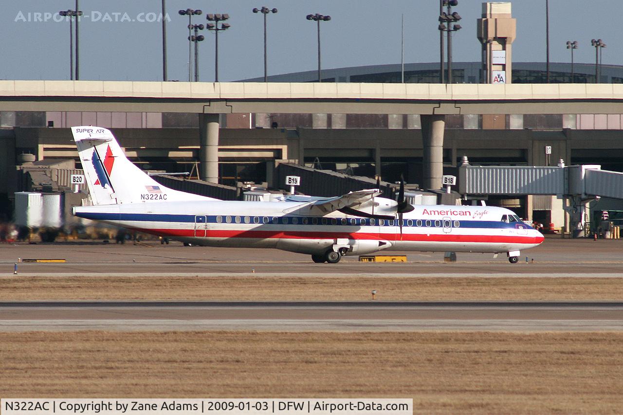 N322AC, 1992 ATR 72-212 C/N 320, American Eagle at DFW