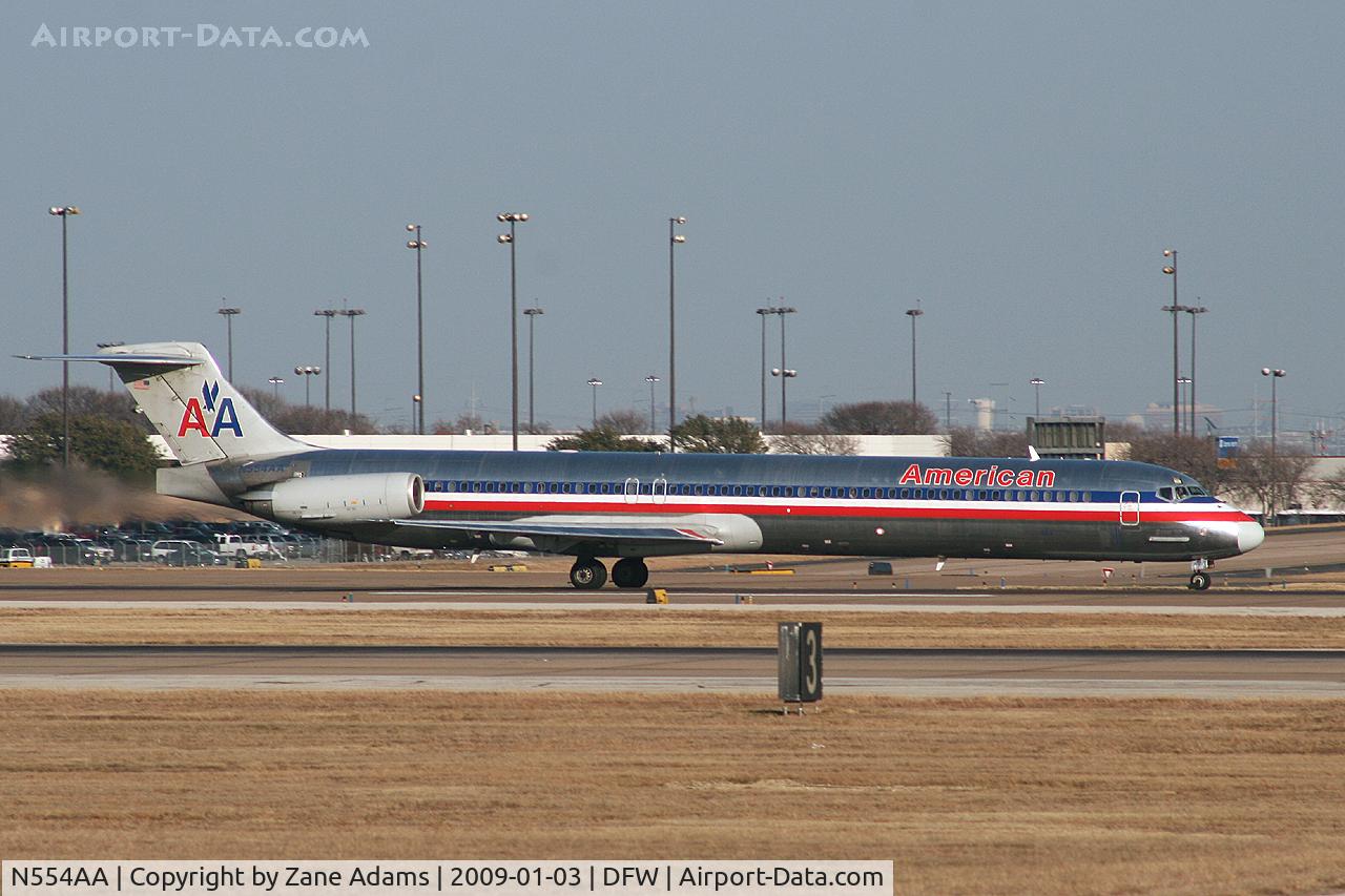 N554AA, 1991 McDonnell Douglas MD-82 (DC-9-82) C/N 53084, American Airlines MD-80 at DFW