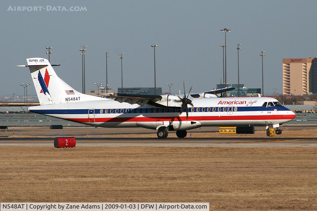 N548AT, 1998 ATR 72-212A C/N 548, American Eagle landing at DFW