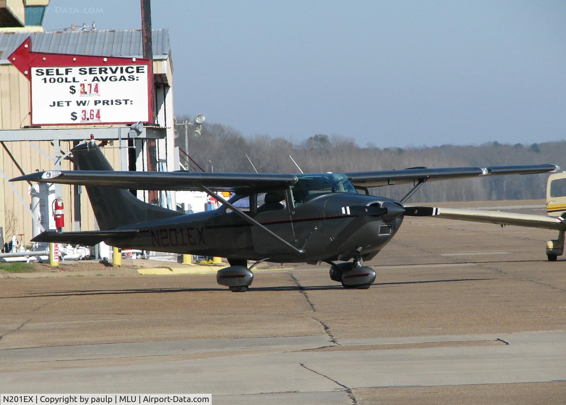 N201EX, 1966 Cessna 182K Skylane C/N 18257642, Parked at the Monroe,Louisiana airport.