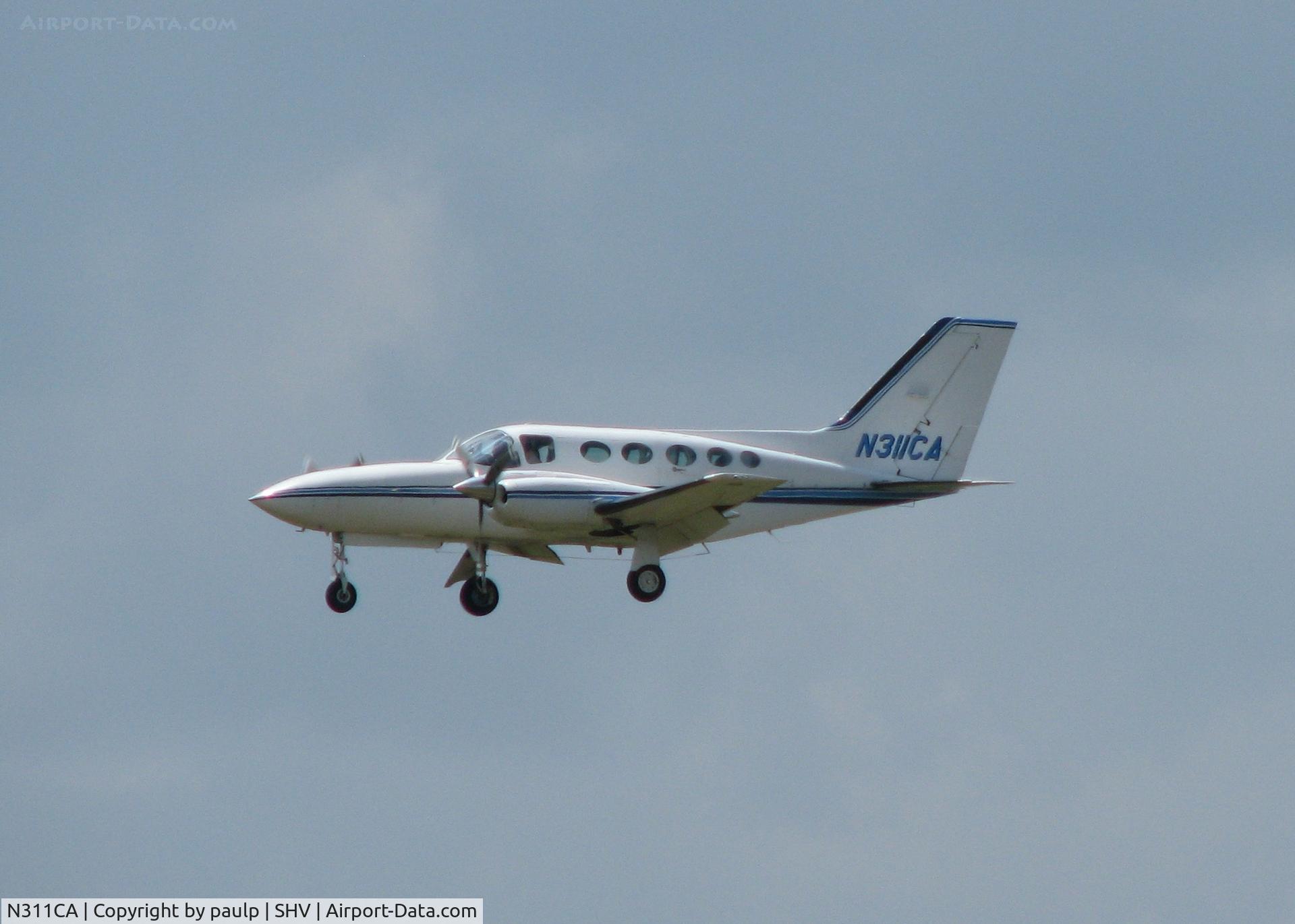 N311CA, 1977 Cessna 421C Golden Eagle C/N 421C0252, Landing at the Shreveport Regional airport.