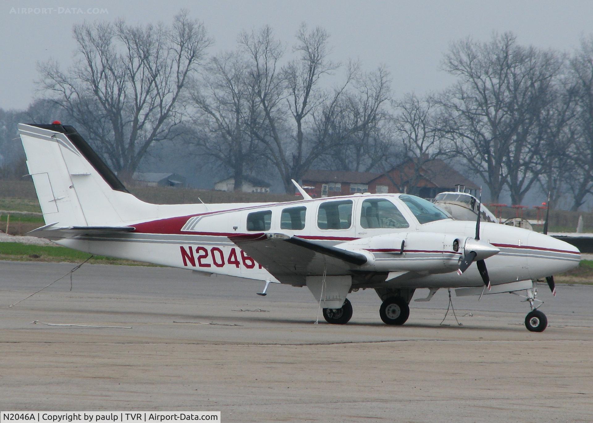 N2046A, 1978 Beech 58TC Baron C/N TK-87, Parked at the Tallulah,La/Vicksburg,Ms airport.