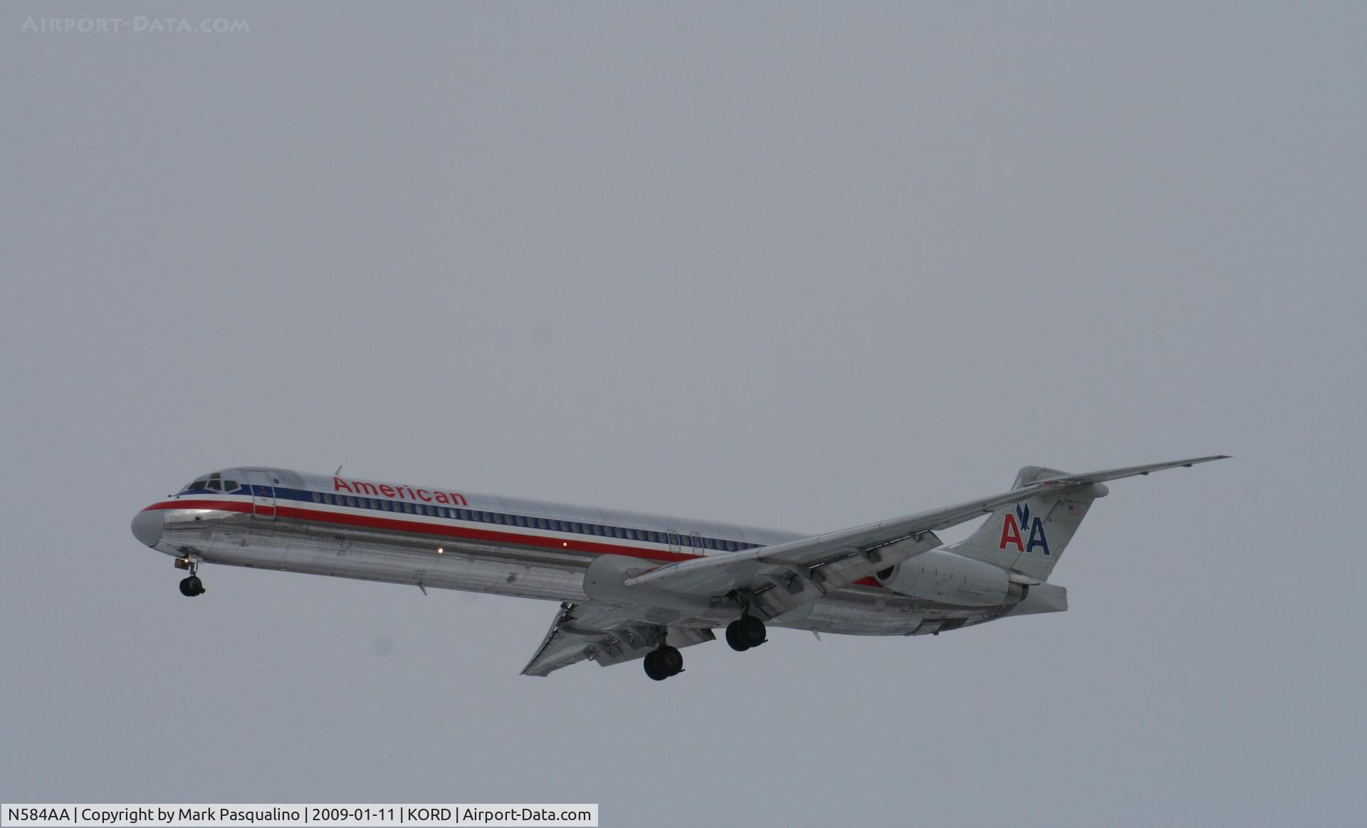 N584AA, 1991 McDonnell Douglas MD-82 (DC-9-82) C/N 53247, MD-82