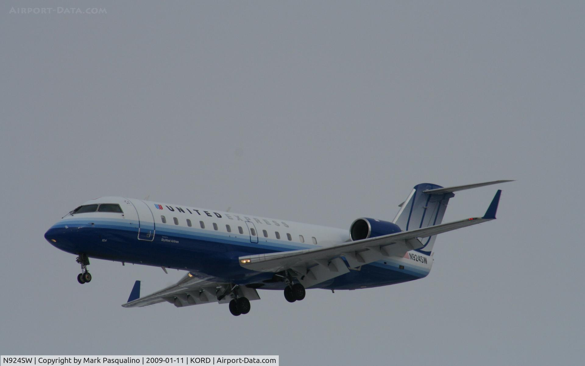 N924SW, 2002 Bombardier CRJ-200LR (CL-600-2B19) C/N 7681, CL-600-2B19