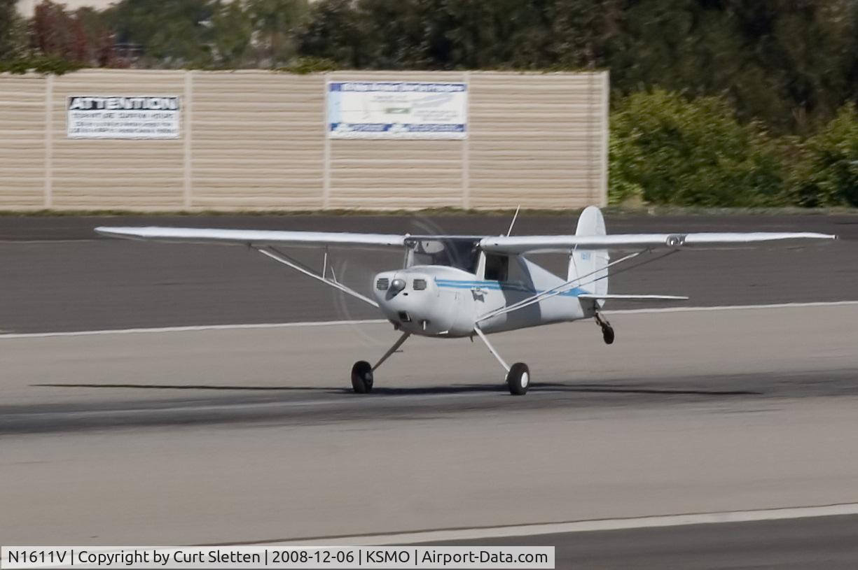 N1611V, 1947 Cessna 120 C/N 13783, 1947 Cessna 120 at Santa Monica