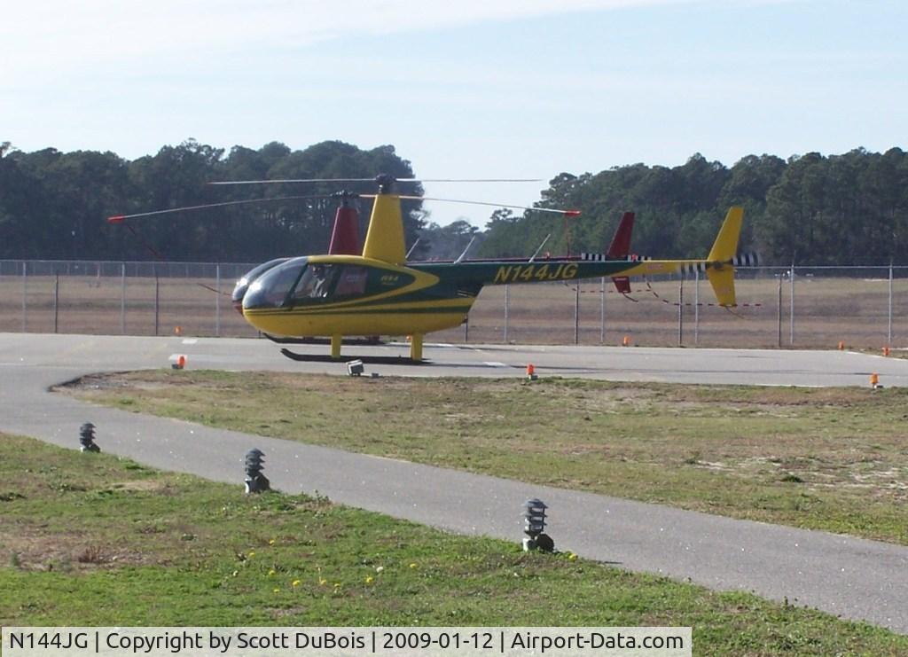 N144JG, 2000 Robinson R44 C/N 0859, 1-12-09 Myrtle Beach