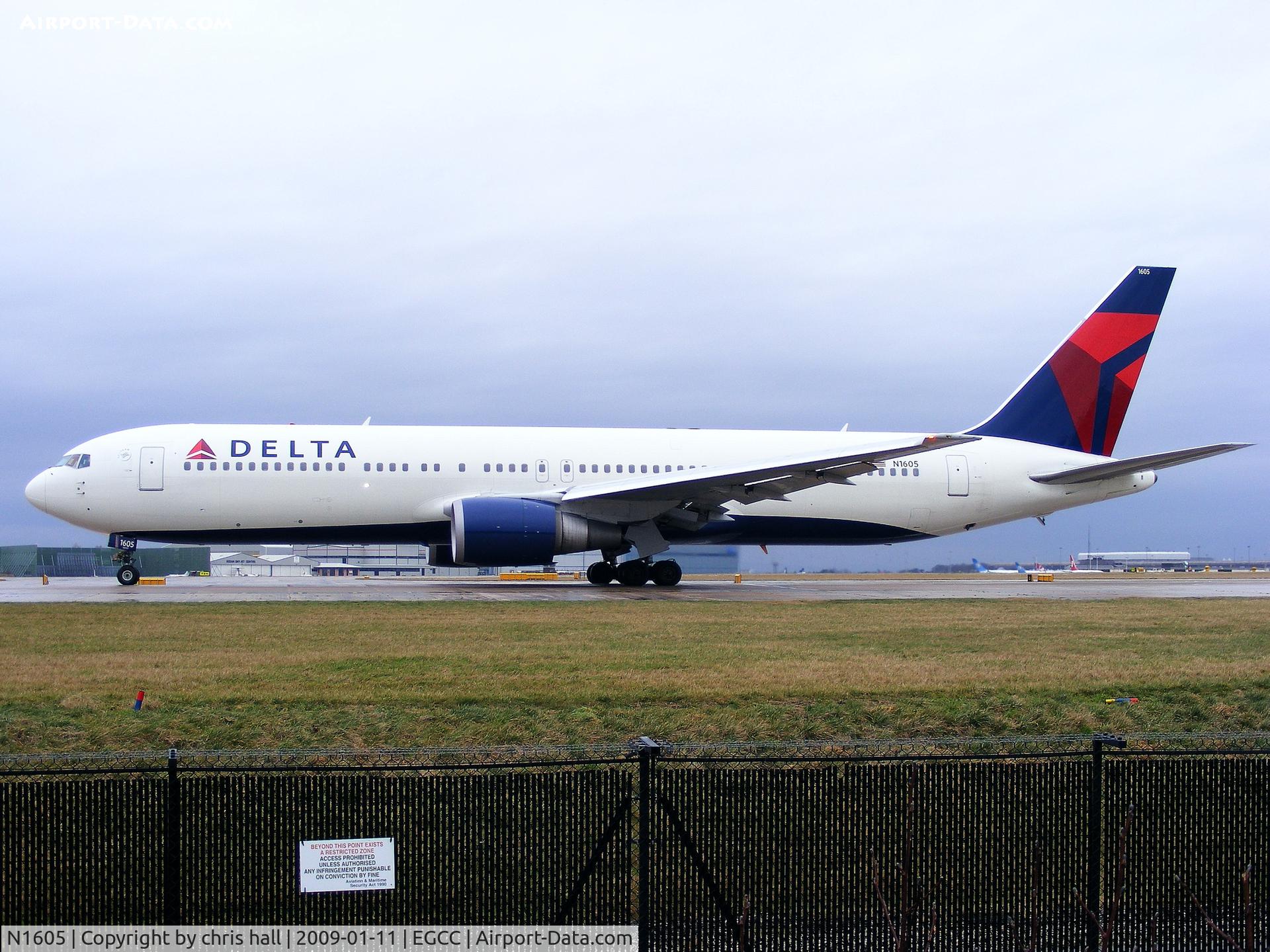 N1605, 1999 Boeing 767-332 C/N 30198, Delta