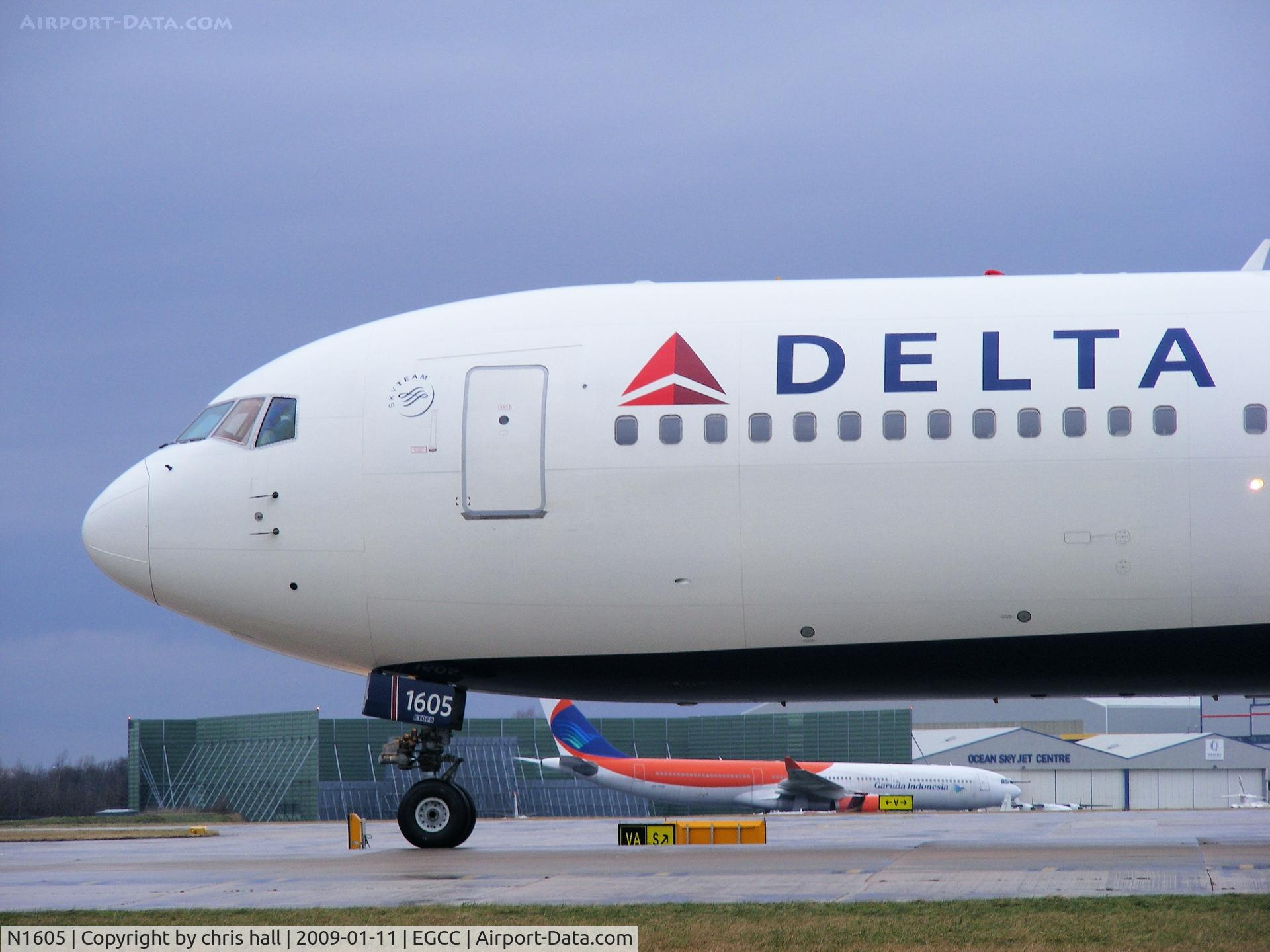 N1605, 1999 Boeing 767-332 C/N 30198, Delta