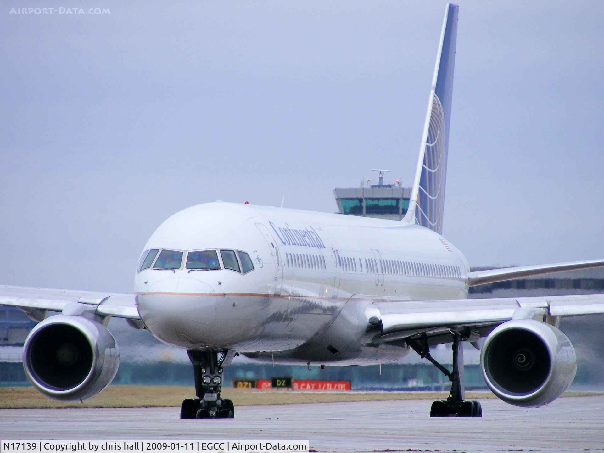 N17139, 2000 Boeing 757-224 C/N 30352, Continental
