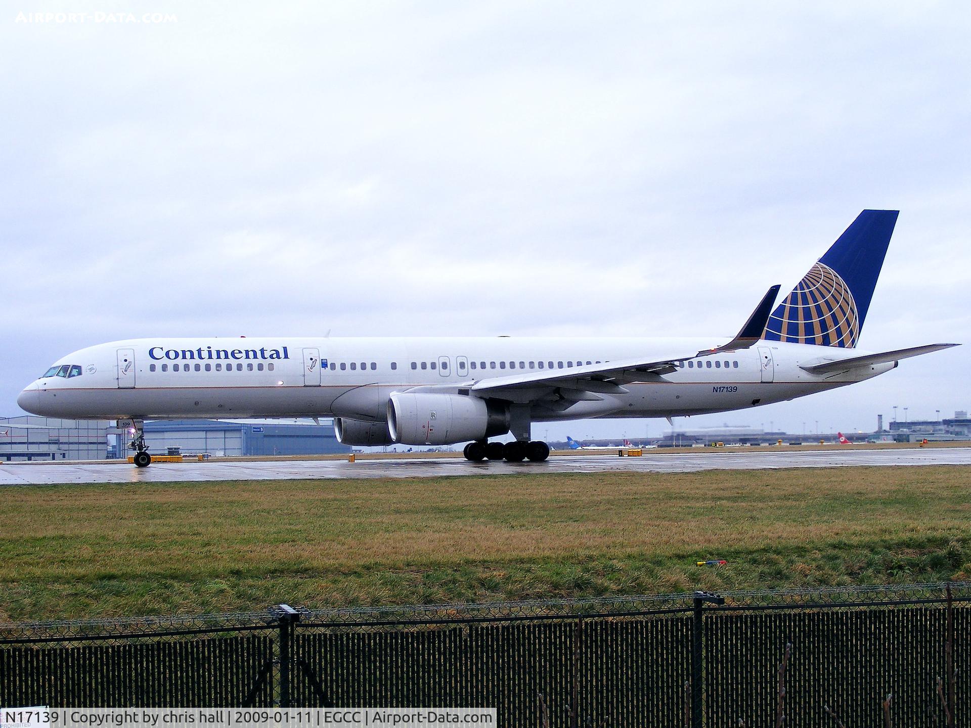 N17139, 2000 Boeing 757-224 C/N 30352, Continental