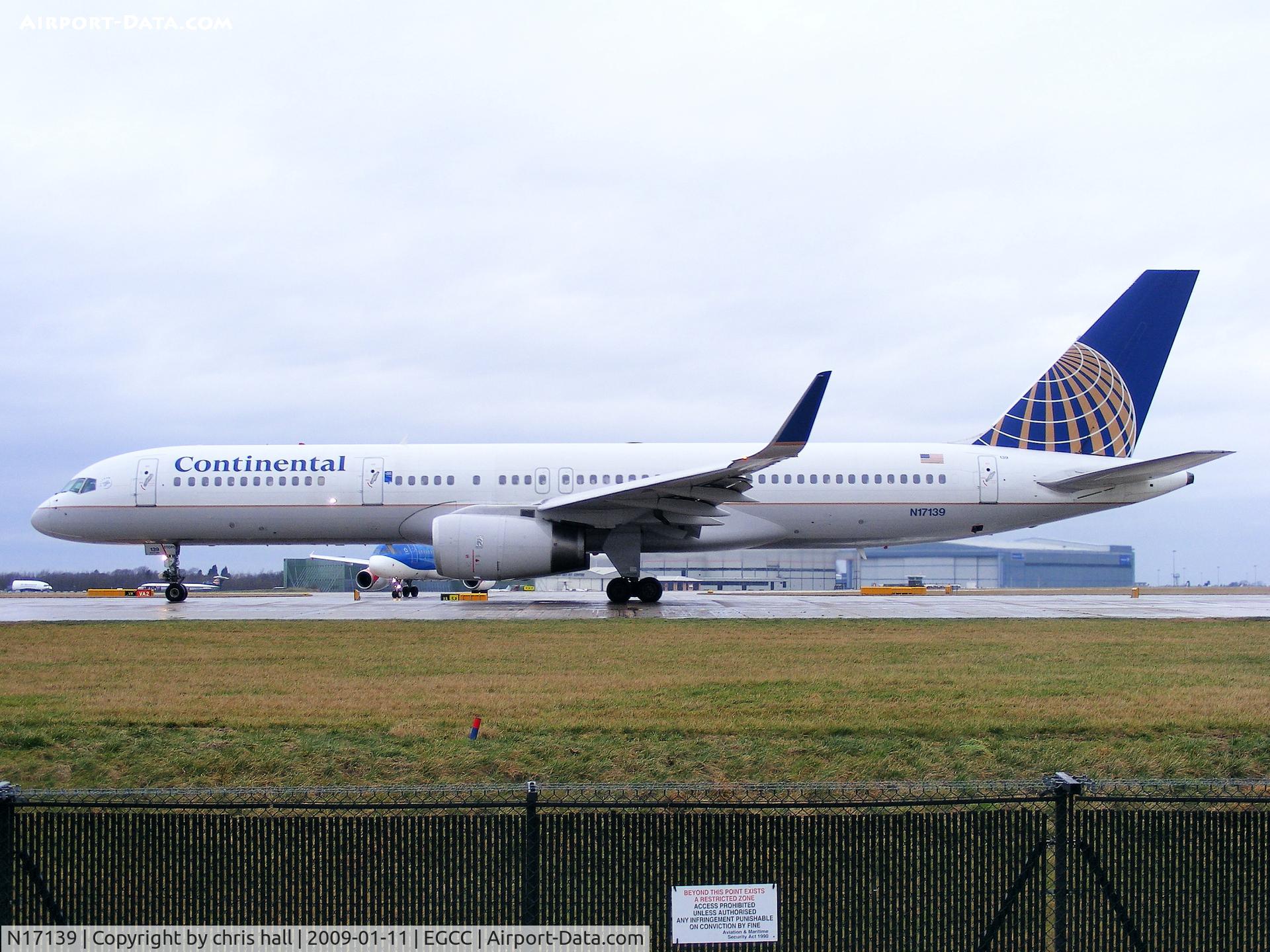 N17139, 2000 Boeing 757-224 C/N 30352, Continental
