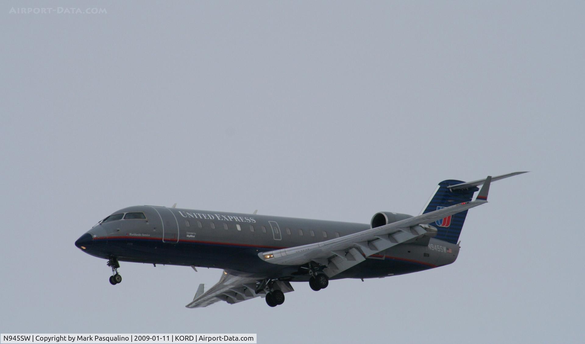 N945SW, 2003 Bombardier CRJ-200LR (CL-600-2B19) C/N 7770, CL-600-2B19