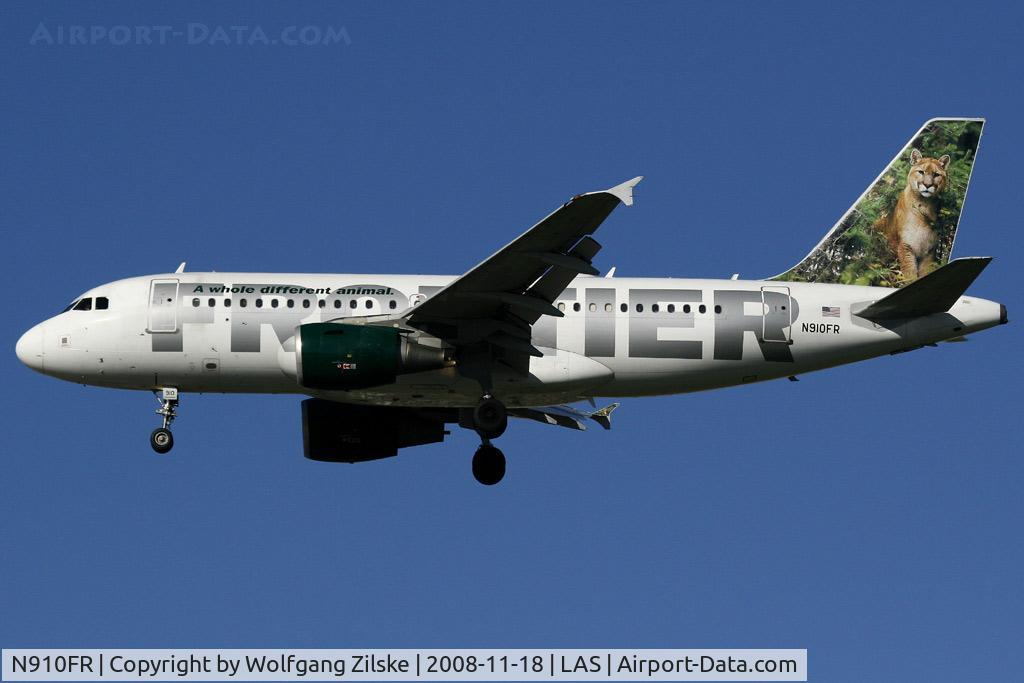 N910FR, 2002 Airbus A319-112 C/N 1781, visitor
