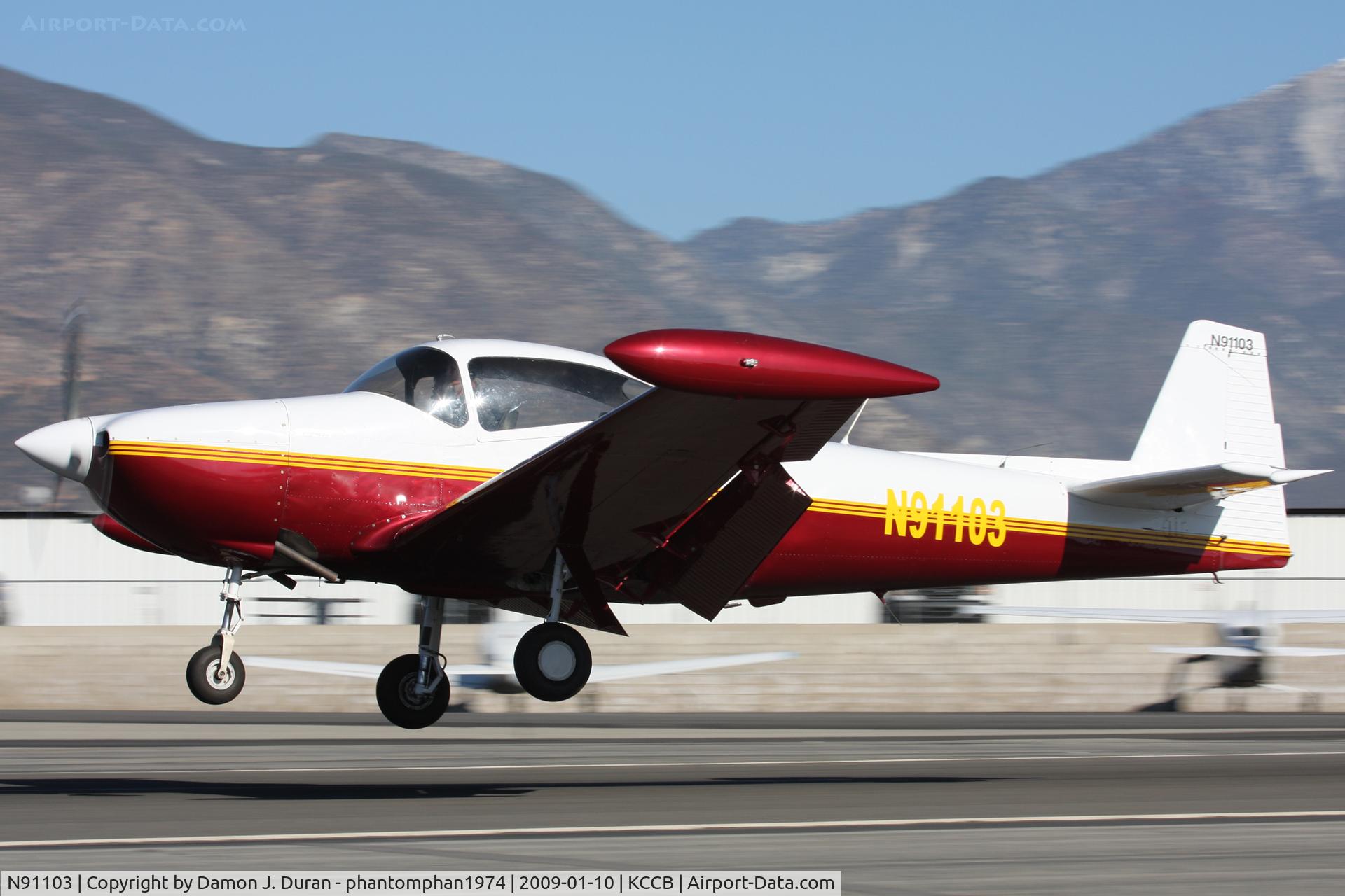 N91103, 1946 North American NAVION C/N NAV-4-5, Arriving for the Cable Airshow