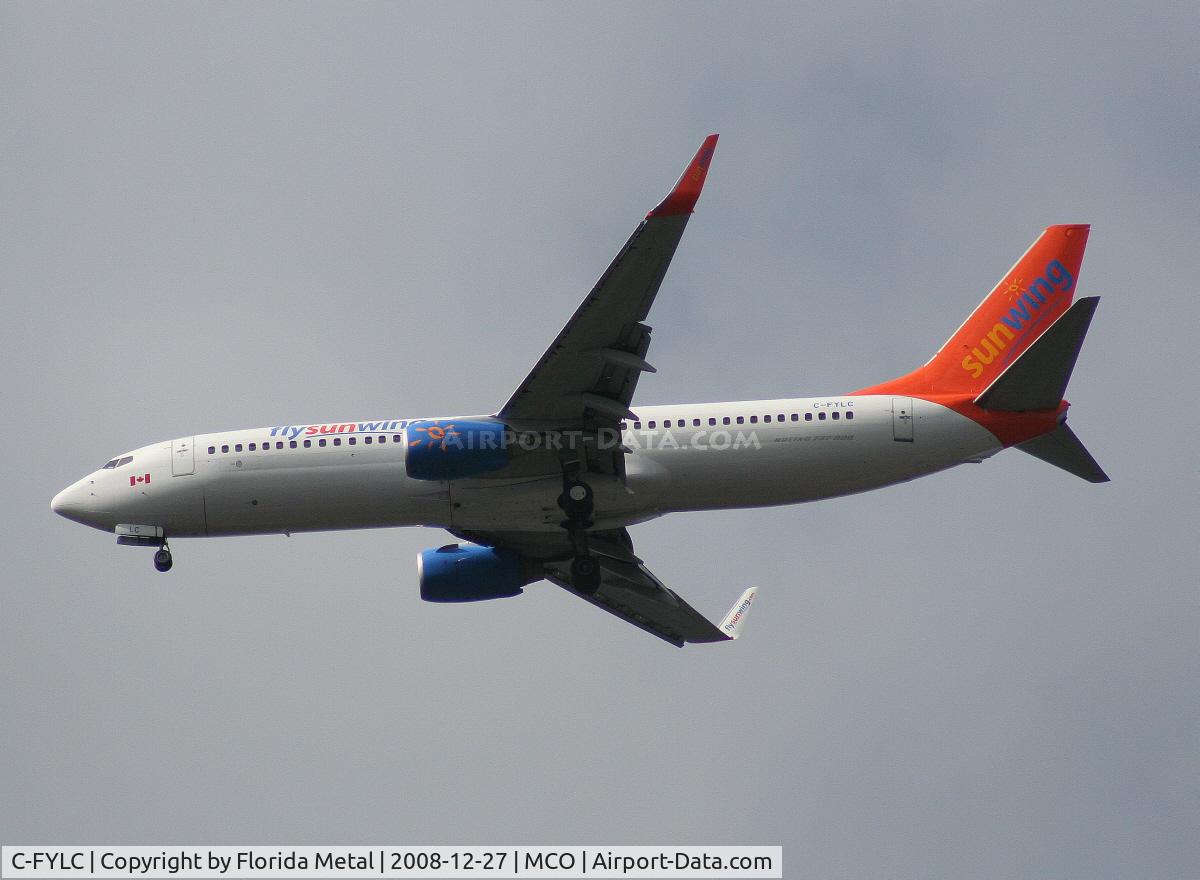 C-FYLC, 2006 Boeing 737-8BK C/N 33029, Sunwing 737-800 wearing the registration formerly worn by an Air Canada A340