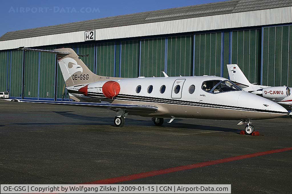 OE-GSG, 2004 Raytheon Hawker 400XP C/N RK-402, visitor