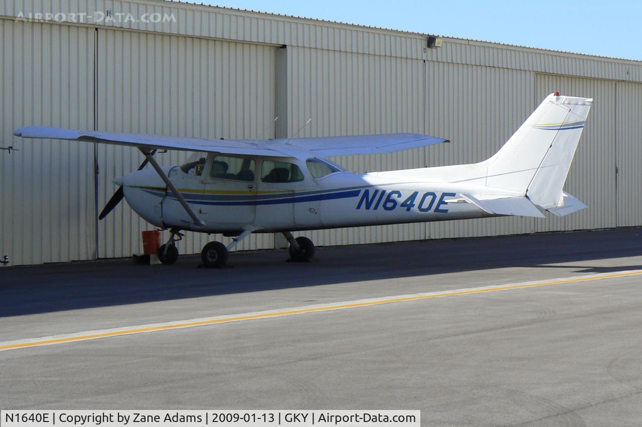 N1640E, 1978 Cessna 172N C/N 17271078, At Arlington Municipal