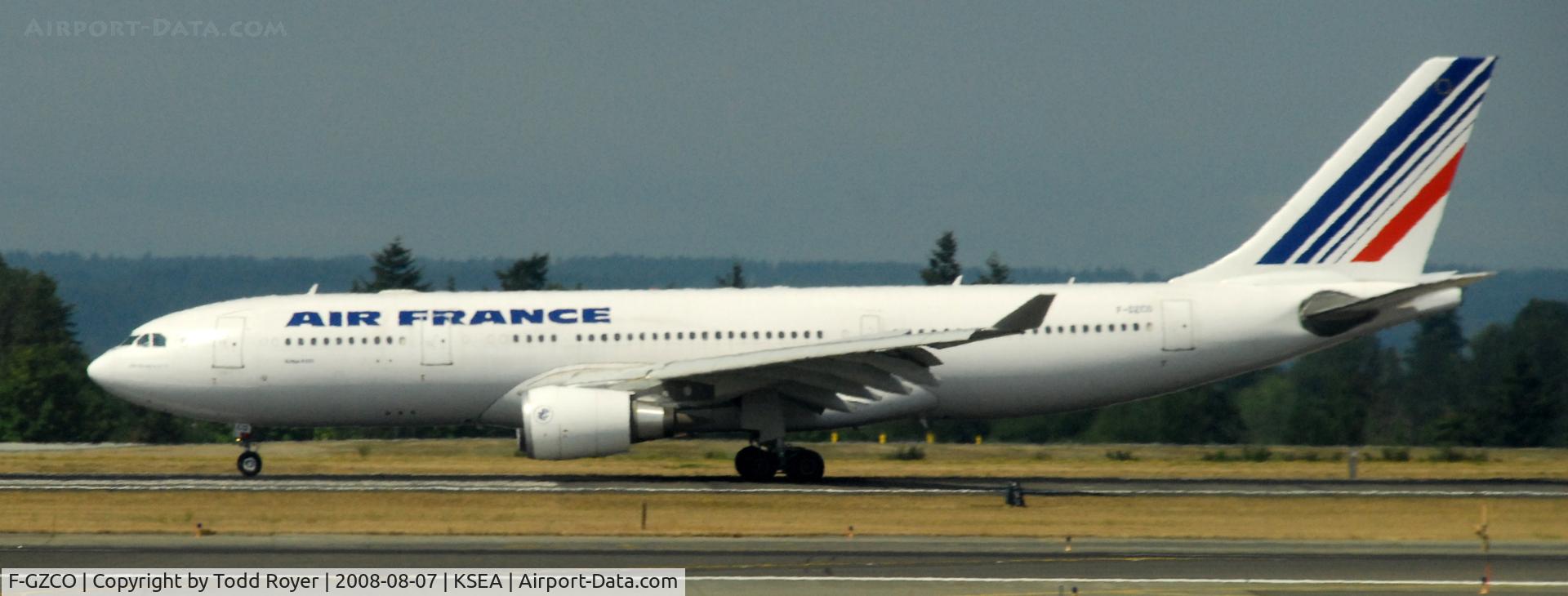 F-GZCO, 2006 Airbus A330-203 C/N 657, Landing Runway 16C at SEA