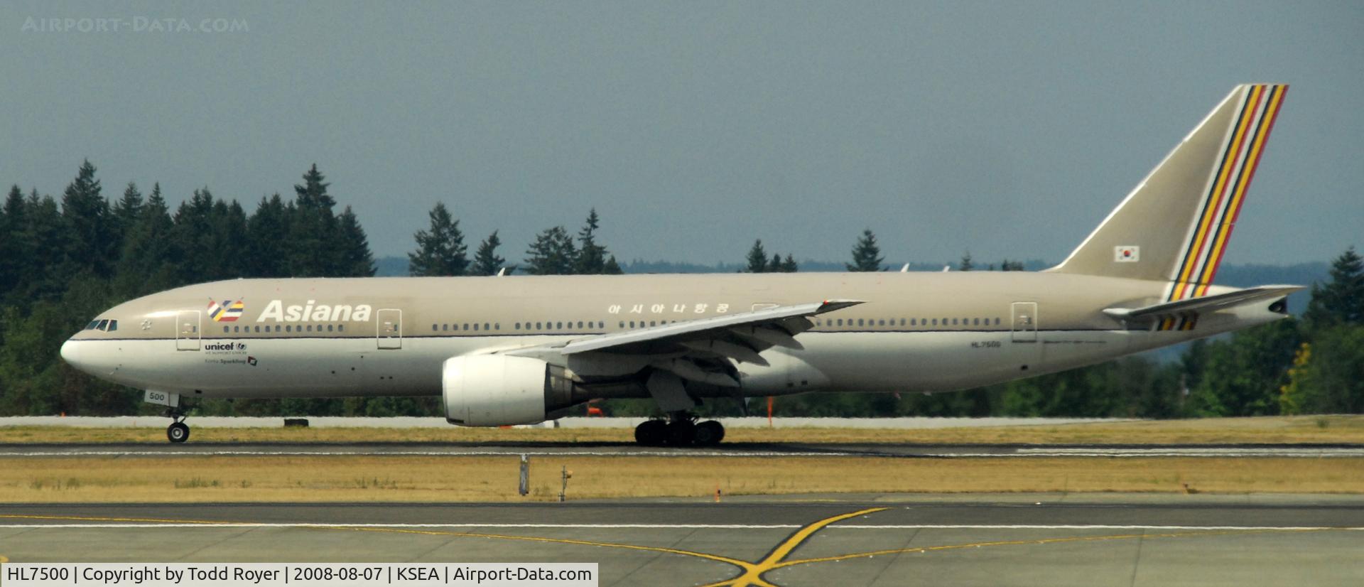 HL7500, 2002 Boeing 777-28E/ER C/N 28685, Landing Runway 16C at SEA