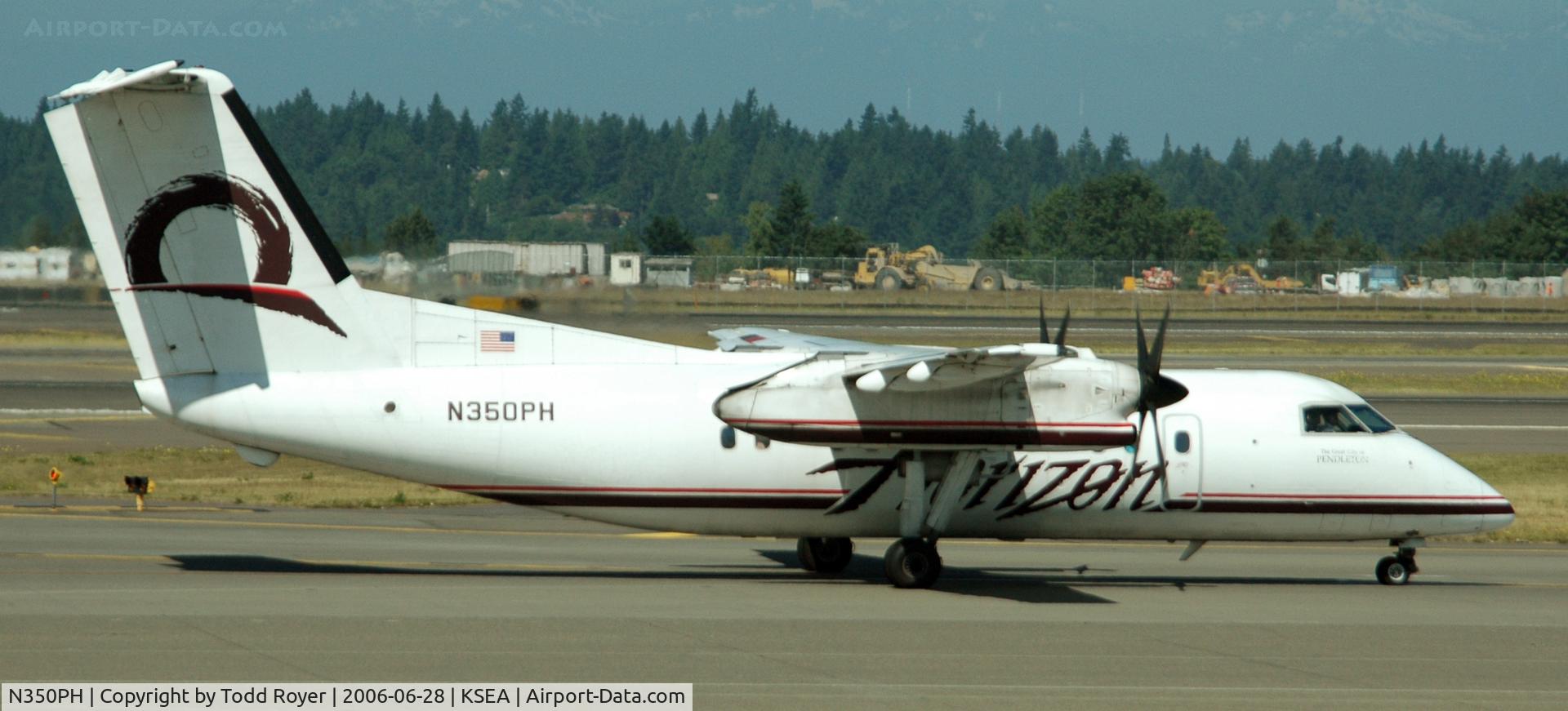 N350PH, 1997 De Havilland Canada DHC-8-202 Dash 8 C/N 488, Taxi for departure