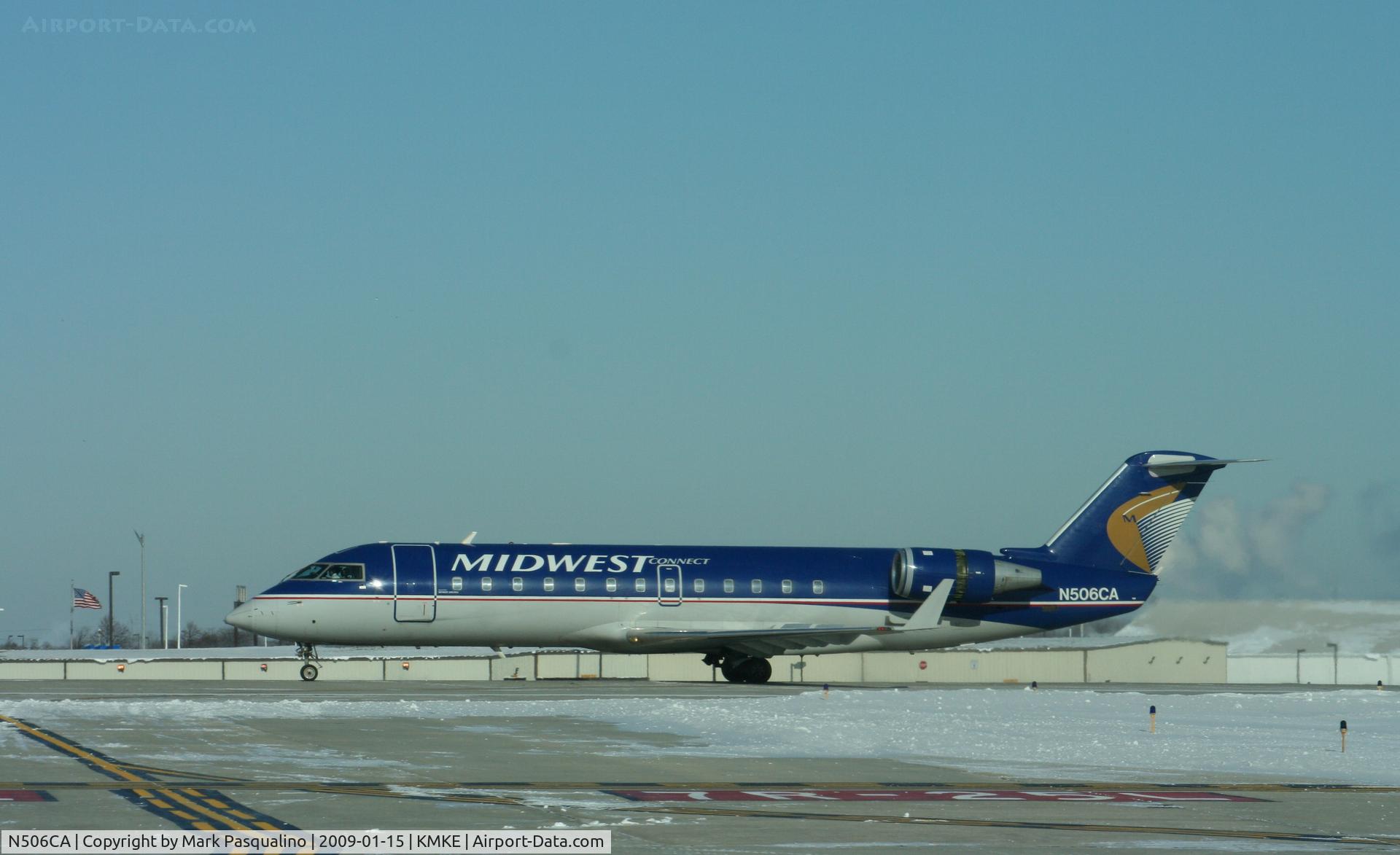 N506CA, 2003 Bombardier CRJ-200ER (CL-600-2B19) C/N 7793, CL-600-2B19