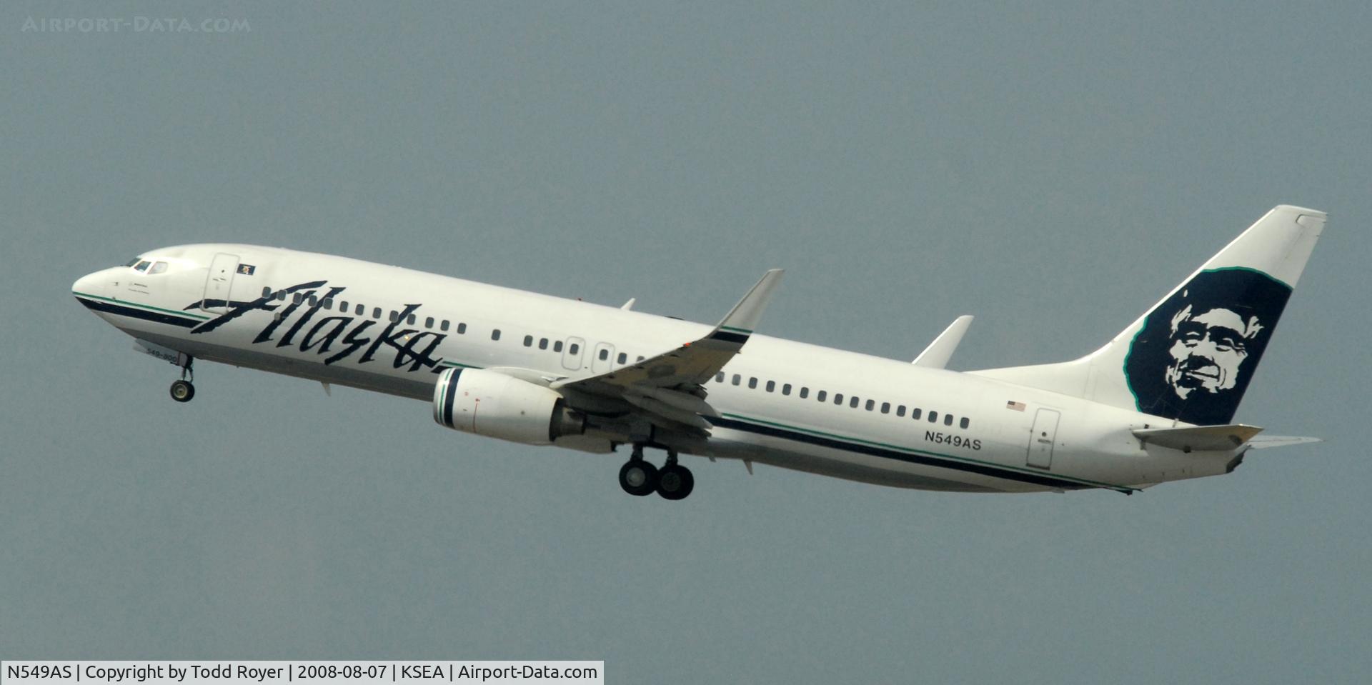 N549AS, 2005 Boeing 737-8FH C/N 30824, Departing SEA on 16L
