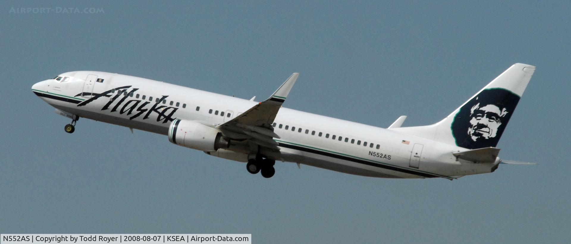 N552AS, 2006 Boeing 737-890 C/N 34595, Departing SEA on 16L